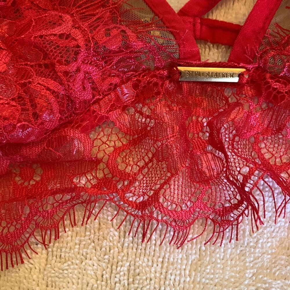 Stylestalker red lace bra Size XS NWT - Picture 2 of 7